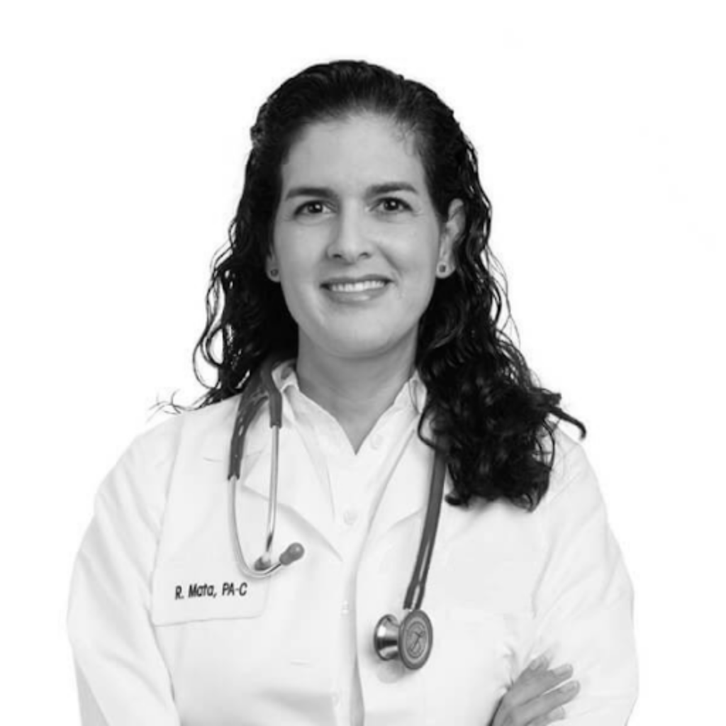 Roxana Mata headshot